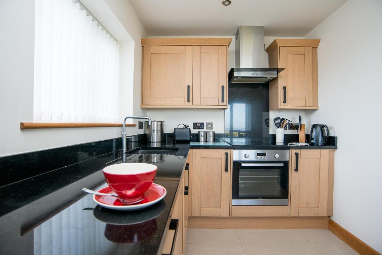 Finest Retreats - Sea Views Cottage Prestatyn Exterior photo