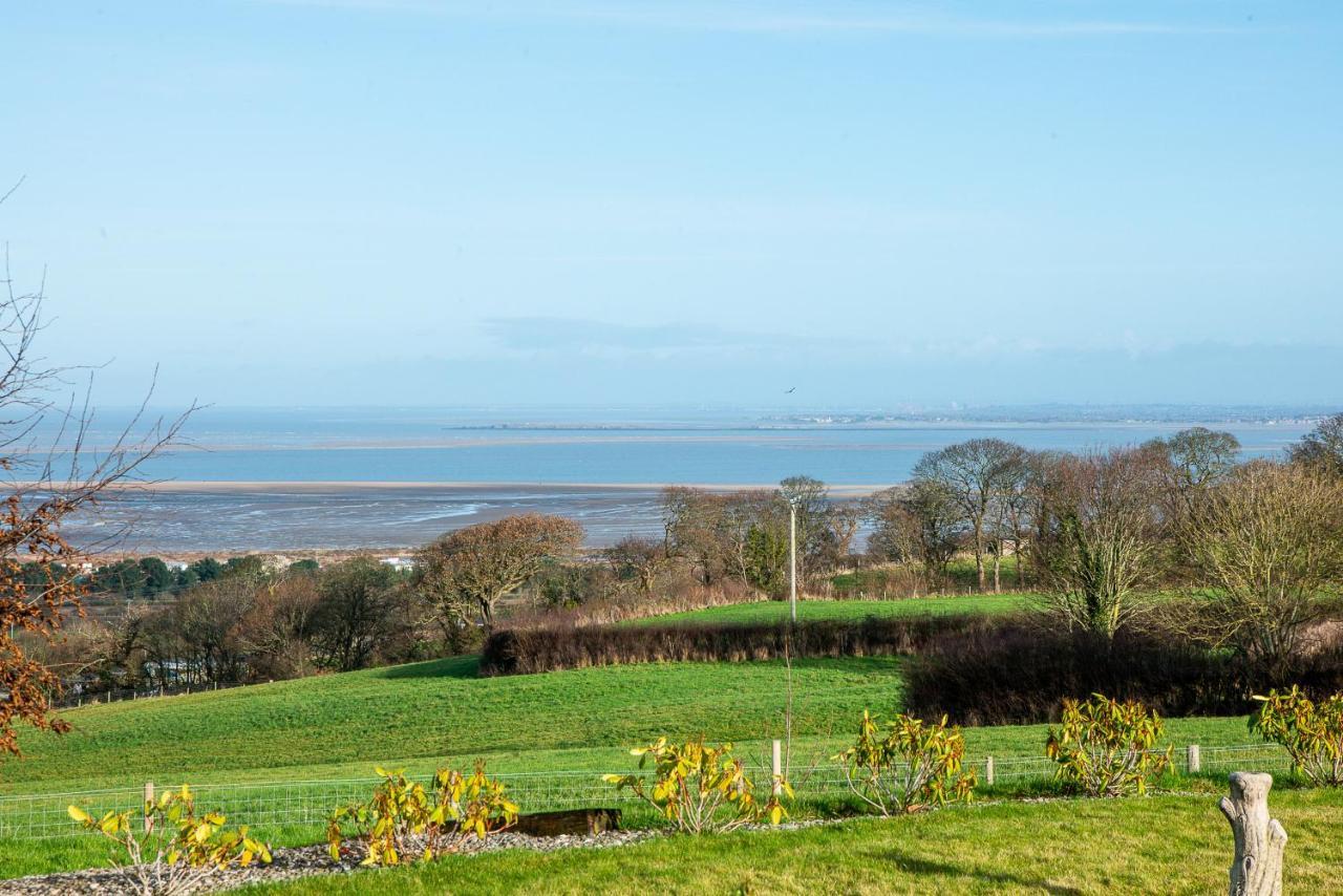Finest Retreats - Sea Views Cottage Prestatyn Exterior photo